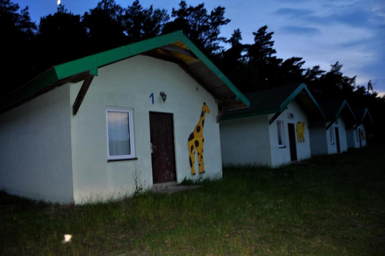 Domki Pod Lasem Plonsk Exterior photo